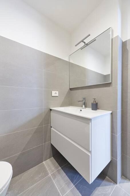 Bright Two-room Appartamento *